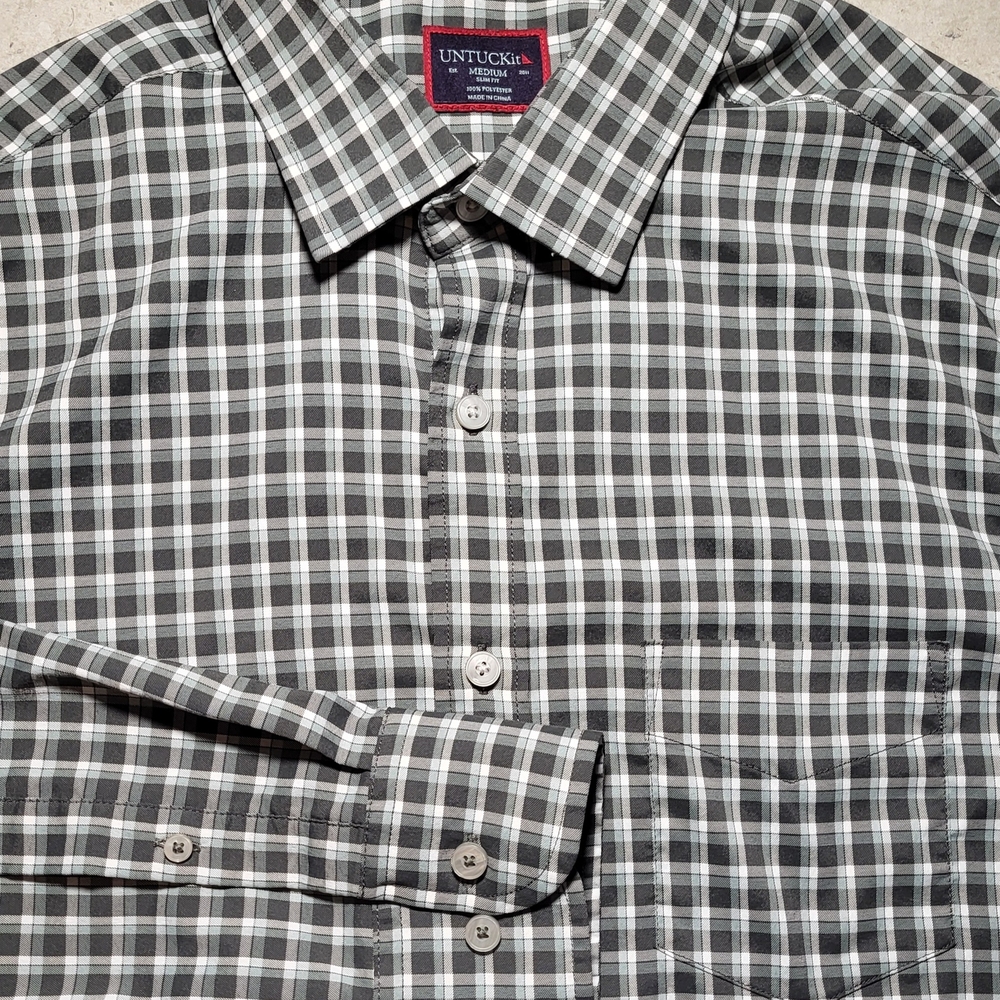 UNTUCKit Medium SLIM fit Men's Green Gray Plaid Shirt Wrinkle Free
